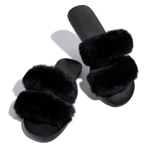 Faux Fur Double Band Slides in Black - Picture 3 of 4